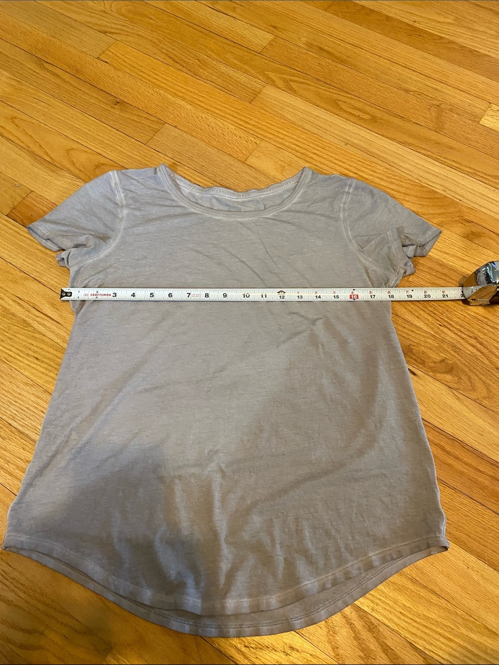 lululemon athletica Short Sleeve Tee in Light Gray